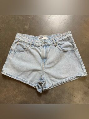 Women’s Garage Denim Shorts Sz 7